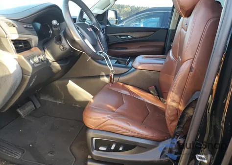 2018 Cadillac Escalade Premium Luxury z USA, uszkodzony, nr VIN 1GYS4CKJ7JR186406